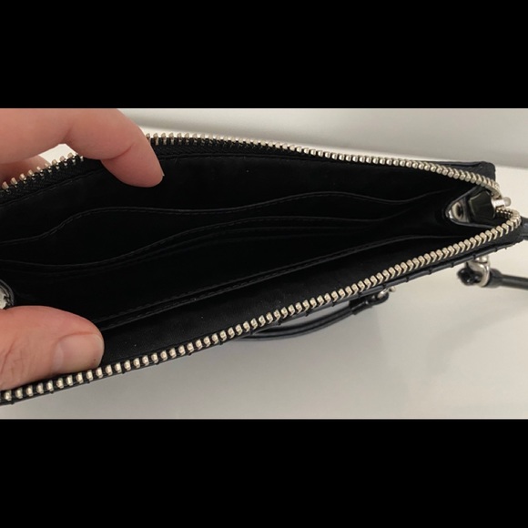 Coach Black Patent Leather Wristlet - Picture 2 of 6